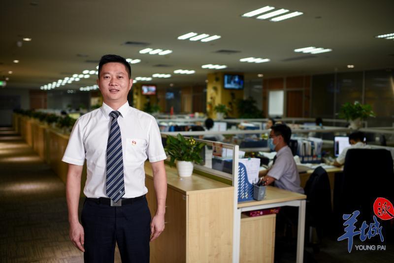 退役军人高腾：以军人的姿态继续冲锋